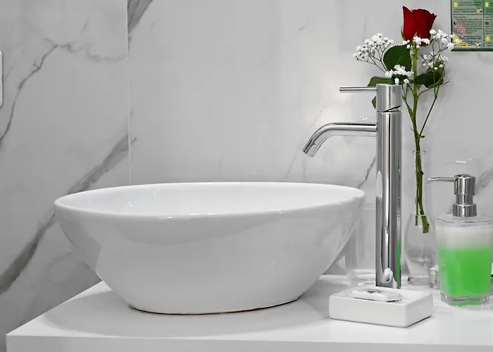 Πανσιόν Nights