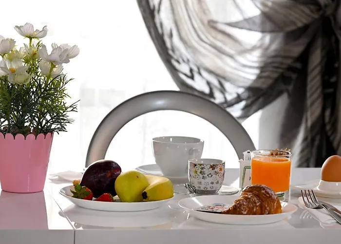 Πανσιόν Nights